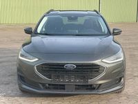 Gebraucht Ford Focus 120 PS (88 kW) 2022 Grau Limousine