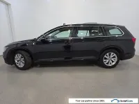 Gebraucht VW Passat 150 PS (110 kW) 2021 Schwarz Kombi