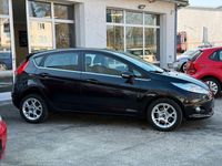 Gebraucht Ford Fiesta Titanium 82 PS (60 kW) 2012 Schwarz Kleinwagen