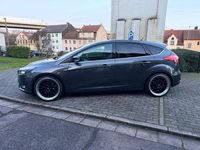 Gebraucht Ford Focus Titanium 150 PS (110 kW) 2018 Grau Limousine