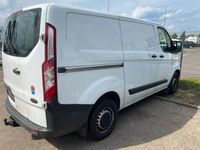 Second-hand Ford Transit Custom 101 CP (74 kW) 2013 Alb Monovolum