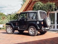 Gebraucht Jeep Wrangler Sahara 169 PS (124 kW) 2000 Schwarz SUV