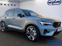 Neu Volvo XC40 Plus 197 PS (144 kW) 2026 Grau SUV