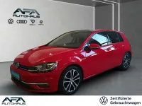 Gebraucht VW Golf VII Highline 131 PS (96 kW) 2019 Rot Limousine