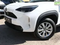 Neu Toyota Yaris Cross 116 PS (85 kW) 2026 Schnee weiß SUV