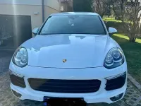 Second-hand Porsche Cayenne Platinum Edition 262 CP (192 kW) 2016 Alb SUV