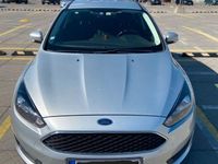 Gebraucht Ford Focus Cool & Connect 101 PS (74 kW) 2017 Silber Limousine