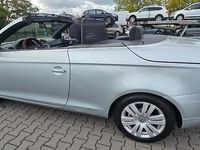 Gebraucht VW Eos 115 PS (84 kW) 2008 Grau Cabrio