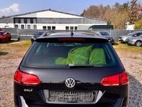 Gebraucht VW Golf VII LOUNGE 110 PS (80 kW) 2015 Schwarz Kombi