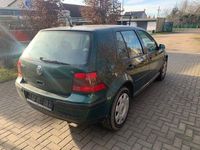Gebraucht VW Golf IV 75 PS (55 kW) 2000 Grün Limousine