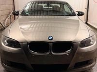 Gebraucht BMW 320 Cabriolet 177 PS (130 kW) 2008 Beige Cabrio