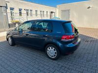 Gebraucht VW Golf VI 122 PS (89 kW) 2011 Blau Kleinwagen