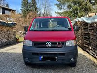 Gebraucht VW T5 2009 Rot Van