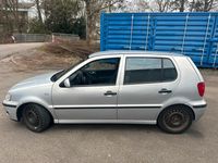 Gebraucht VW Polo 75 PS (55 kW) 2000 Silber Kleinwagen