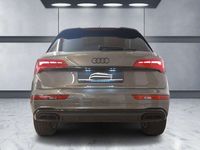 gebraucht Audi Q5 40 TDI quattro S tronic line AHK Business Matrix