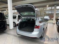 Gebraucht VW Passat Business 150 PS (110 kW) 2022 Silber Kombi