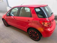 Gebraucht Suzuki SX4 99 PS (72 kW) 2006 Rot Limousine