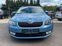 Second-hand Skoda Octavia Ambition 150 CP (110 kW) 2016 Albastru Hatchback