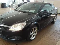 Gebraucht Opel Astra 150 PS (110 kW) 2010 Schwarz Cabrio