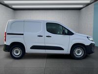 Neu Opel Combo 110 PS (80 kW) 2025 Weiß Limousine