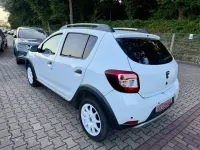 Gebraucht Dacia Sandero Prestige 90 PS (66 kW) 2015 Weiß SUV