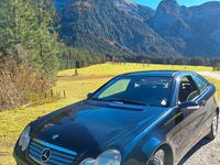 Gebraucht Mercedes CLC200 163 PS (119 kW) 2003 Blau Kleinwagen