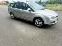 Gebraucht Ford Focus 125 PS (91 kW) 2007 Silber Kombi