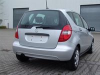 Gebraucht Mercedes A160 82 PS (60 kW) 2008 Silber metallic Limousine