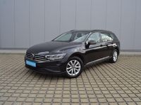 Gebraucht VW Passat Conceptline 150 PS (110 kW) 2022 Deep black perleffekt Kombi