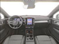 Gebraucht Volvo XC40 Core 163 PS (119 kW) 2025 Grau SUV