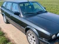 Gebraucht BMW 325 170 PS (125 kW) 1989 Schwarz Kombi
