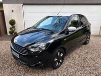 Gebraucht Ford Ka Plus 86 PS (63 kW) 2017 Schwarz Kleinwagen
