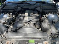 Second-hand BMW 525 192 CP (141 kW) 2002 Albastru Berlinǎ