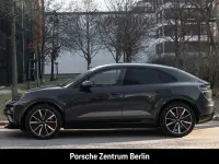 Gebraucht Porsche Macan Turbo 469 kW (639 PS) 2026 Silber SUV