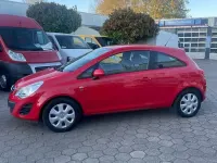 Gebraucht Opel Corsa Active 69 PS (50 kW) 2013 Rot Kleinwagen