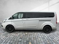 Gebraucht Ford Tourneo Titanium X 150 PS (110 kW) 2023 Polarsilber metallic Van / Kleinbus