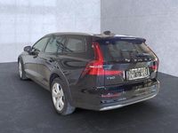 Gebraucht Volvo V60 Plus 197 PS (144 kW) 2022 Schwarz Kombi
