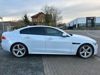 gebraucht Jaguar XE 25t R-Sport |1.Hand |Black Pack |Meridian|19`