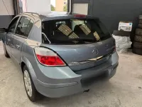 Używany Opel Astra 125 KM (91 kW) 2006 Szary Hatchback