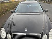 Gebraucht Mercedes E280 190 PS (139 kW) 2005 Schwarz Kombi