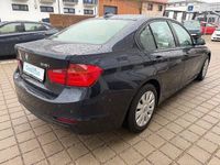 Gebraucht BMW 316 136 PS (100 kW) 2014 Blau Limousine