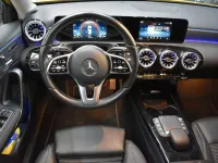 Gebraucht Mercedes A250 Night 218 PS (160 kW) 2021 Gelb Limousine