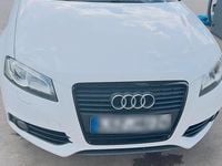 Gebraucht Audi A3 S-Line 105 PS (77 kW) 2010 Weiß Kleinwagen