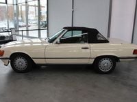 Gebraucht Mercedes 560 231 PS (169 kW) 1988 Hellelfenbein unilack Cabrio