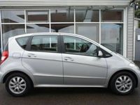 Gebraucht Mercedes A160 Elegance 82 PS (60 kW) 2010 Silber Limousine