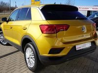 Gebraucht VW T-Roc Style 116 PS (85 kW) 2020 Kurkumagelb SUV