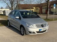 Gebraucht Mercedes B180 116 PS (85 kW) 2010 Silber Van / Kleinbus