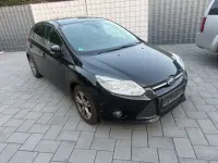 Gebraucht Ford Focus Titanium 125 PS (91 kW) 2013 Schwarz Limousine