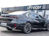 Gebraucht BMW 740 Executive 299 PS (219 kW) 2025 Schwarz Limousine