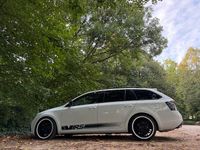Gebraucht Skoda Octavia RS 184 PS (135 kW) 2016 Weiß Kleinwagen
